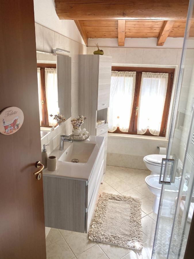 Casa Vacanze Raggio Di Sole Apartment Valeggio sul Mincio Exterior photo